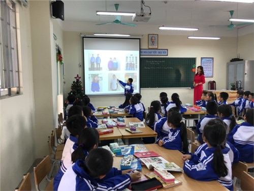 Trường Tiểu học Gia Thượng tham dự Hội thi giáo viên dạy giỏi cấp tiểu học quận Long Biên năm học 2017 - 2018