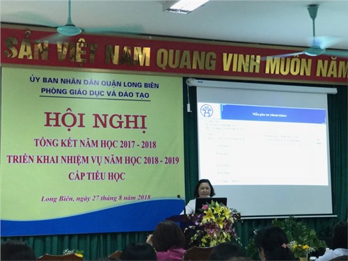 Hội nghị tổng kết năm học 2018 - 2019 và triển khai nhiệm vụ năm học 2018 - 2019 cấp Tiểu học quận Long Biên 

​