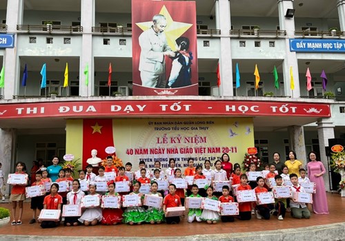 Trường Tiểu học Gia Thụy long trọng tổ chức lễ kỷ niệm 40 năm ngày Nhà giáo Việt Nam 20-11