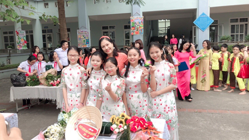 Cô giáo Nguyễn Hoa Thành - Tự hào nghề trồng người