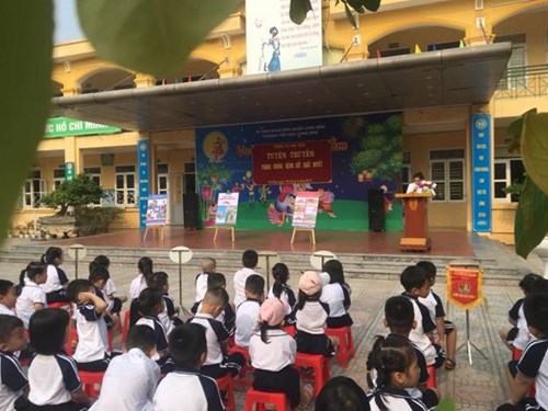 Trường Tiểu học Long Biên thực hiện phòng chống sốt xuất huyết