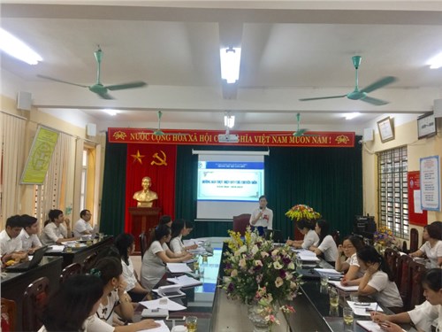  Trường Tiểu học Long Biên tổ chức hội nghị triển khai nhiệm vụ năm học 2018-2019