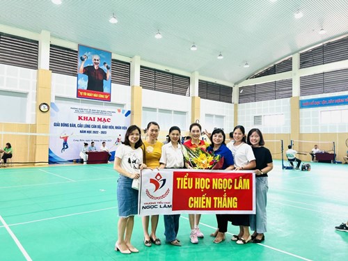 Giải Bóng bàn, Cầu lông dành cho cán bộ, giáo viên, nhân viên quận Long Biên
