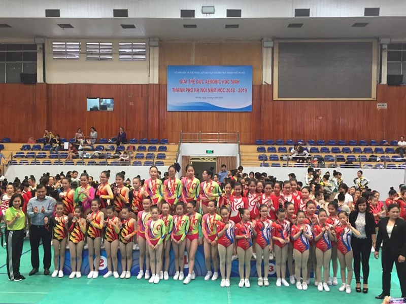 Trường tiểu học ngọc lâm
tham gia giải thể dục aerobic học sinh thành phố hà nội năm 2019
