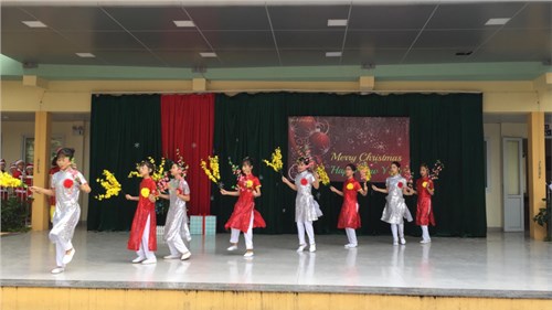 Chương trình Giáng sinh và chào đón năm mới 2019 tại Trường Tiểu học Ngọc Lâm