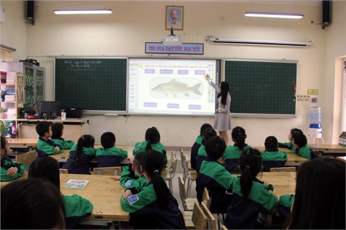 Chuyên đề ứng dụng bảng tương tác thông minh trong dạy học tại trường Tiểu học Ngọc Thụy
