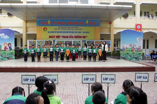 Tổng kết thi đua Đợt 2 chào mừng 37 năm Ngày Nhà giáo Việt Nam 20/11 của Liên đội Tiểu học Ngọc Thụy.