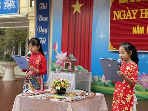 Học sinh Tiểu học Ngô Gia Tự hưởng ứng ngày sách Việt Nam