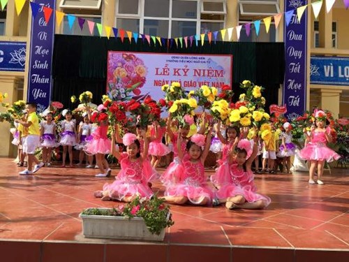 Trường Tiểu học Ngô Gia Tự tưng bừng kỉ niệm 34 năm - Ngày Nhà giáo Việt Nam 20/11.