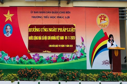 Trường Tiểu học Phúc Lợi hưởng ứng Ngày Pháp luật  Nước Cộng hòa xã hội chủ nghĩa Việt Nam