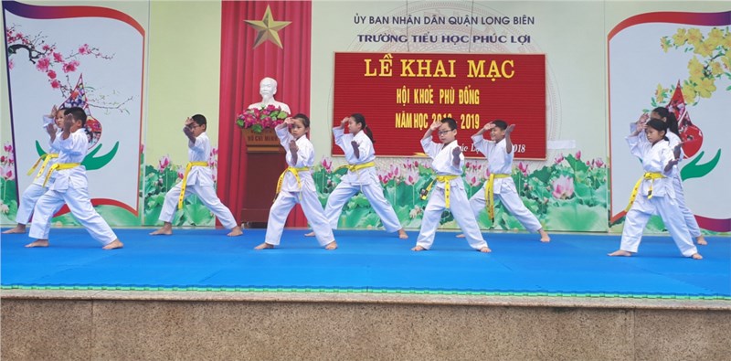 Trường Tiểu học Phúc Lợi long trọng tổ chức Lễ khao mạc Hội khỏe Phù Đổng năm học 2018-2019
