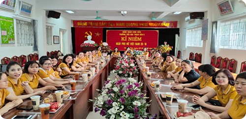 Lễ kỉ niệm 92 năm ngày phụ nữ Việt Nam 20-10