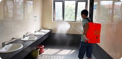 Trường Tiểu học Thạch Bàn B tích cực tổ chức chiến dịch ra quân tổng vệ sinh môi trường diệt muỗi và bọ gậy năm 2022