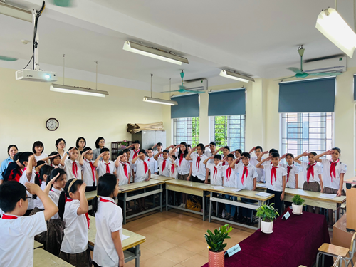 Chi đội  5A7 trường Tiểu học Thượng Thanh tổ chức  Đại hội Chi đội mẫu năm học 2022 – 2023
