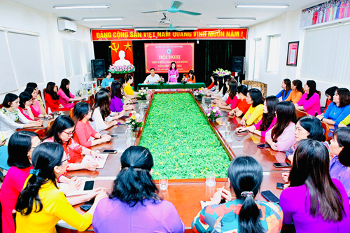 Trường TH Vũ Xuân Thiều tổ chức thành công Hội nghị viên chức, người lao động năm học 2022-2023 