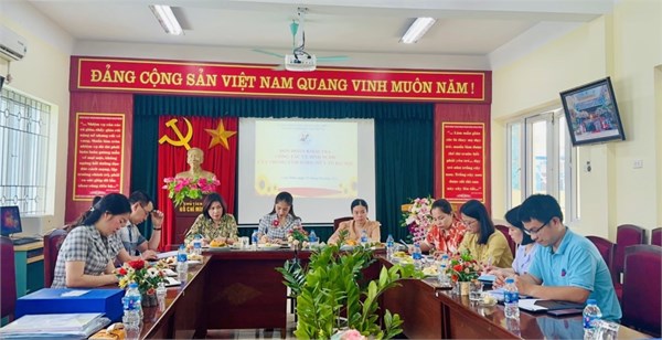 Trường MN Việt hưng Đón đoàn Trung tâm kiểm soát Bệnh tật Sở Y tế Thành phố Hà Nội