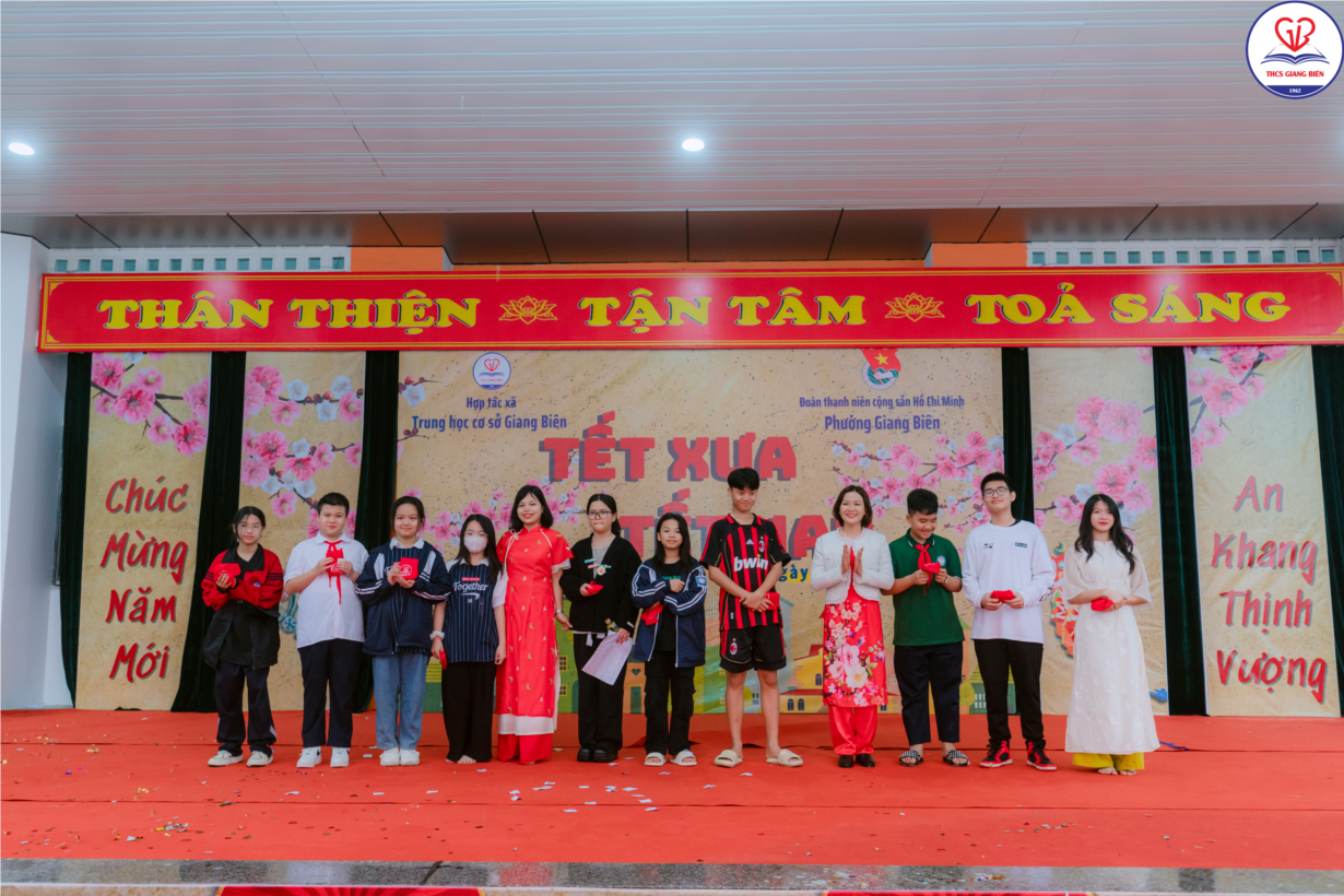 102-trao-giai-kk-bat-tham-may-man_141202414.jpg