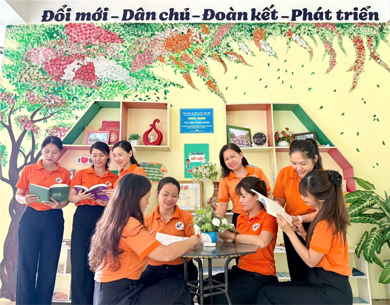 Thư viện ảnh tháng 10: Hưởng ứng tuần lễ học tập suốt đời năm 2025