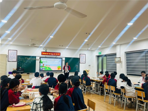 PHÁT TRIỂN NĂNG LỰC TÌM HIỂU TỰ NHIÊN QUA BÀI “THẢO LUẬN ẢNH HƯỞNG CỦA TỐC ĐỘ TRONG AN TOÀN GIAO THÔNG