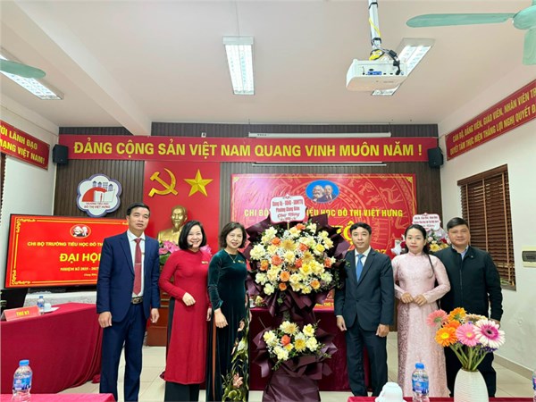 Đại hội Chi bộ trường Tiểu học Đô Thị Việt Hưng nhiệm kì 2025 - 2027